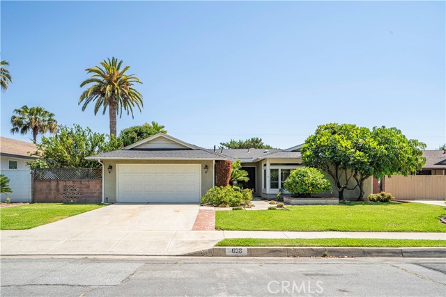 638 Walnut Avenue, Glendora, California 91741, 4 Bedrooms Bedrooms, ,2 BathroomsBathrooms,Single Family Residence,For Sale,Walnut,CV24146661