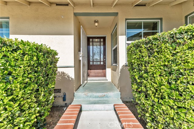 Detail Gallery Image 5 of 35 For 7921 Wish Ave, Van Nuys,  CA 91406 - 3 Beds | 2 Baths