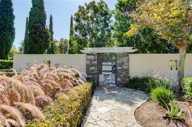 Detail Gallery Image 37 of 47 For 13069 Arborwalk, Tustin,  CA 92782 - 3 Beds | 2/1 Baths