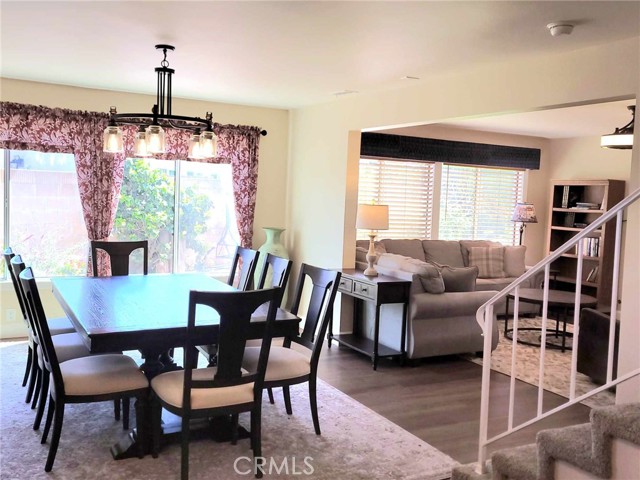 Detail Gallery Image 2 of 20 For 19451 Mclaren Ln, Huntington Beach,  CA 92646 - 4 Beds | 2/1 Baths