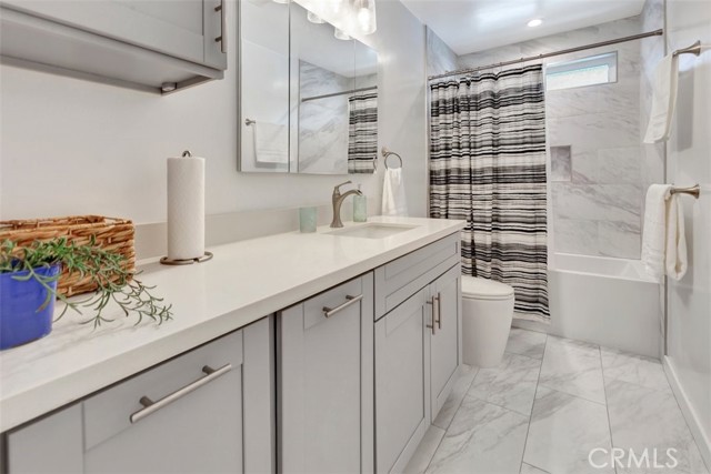 24017 Sylvan Street, Woodland Hills CA: https://media.crmls.org/medias/3110c06c-8fe2-407f-8c3e-7a74484f360a.jpg