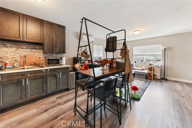 8963 Bold Ruler Lane, Jurupa Valley CA: https://media.crmls.org/medias/3110c654-32e1-4750-9fde-446b5a52f9c6.jpg
