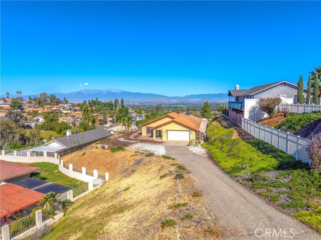 Detail Gallery Image 2 of 54 For 14250 Martin, Riverside,  CA 92503 - 3 Beds | 2 Baths