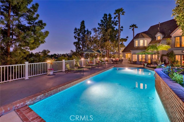 Detail Gallery Image 2 of 75 For 10302 Broadview Place, North Tustin,  CA 92705 - 5 Beds | 4/1 Baths