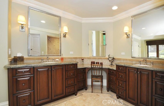 Elegant Master Bathroom