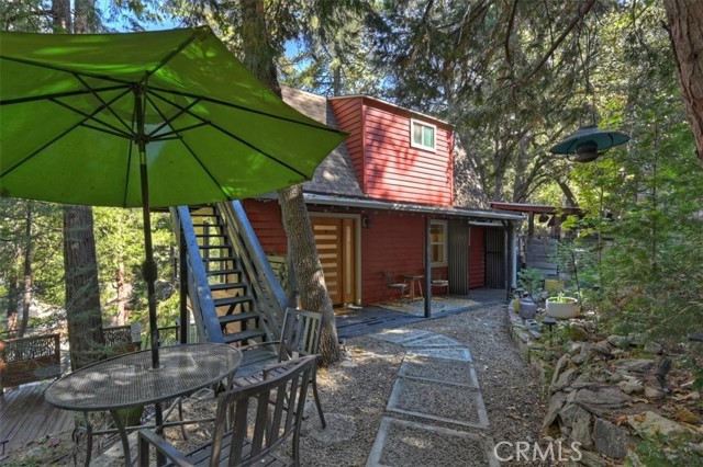 23463 The Blind Trail, Crestline, CA 92325