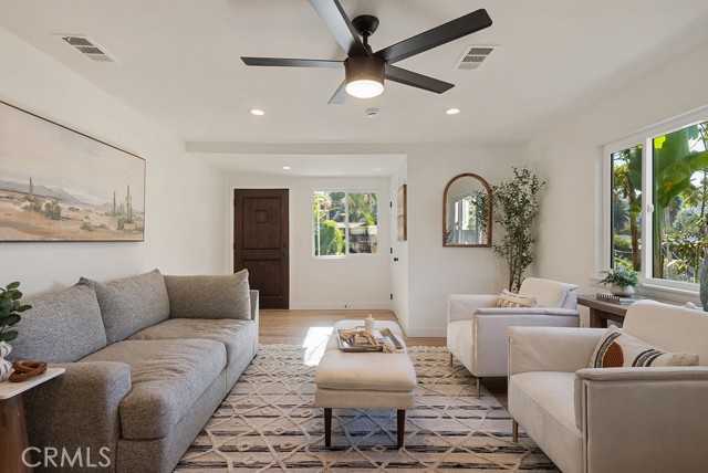 Detail Gallery Image 8 of 60 For 5139 San Rafael, Los Angeles,  CA 90042 - 2 Beds | 1 Baths