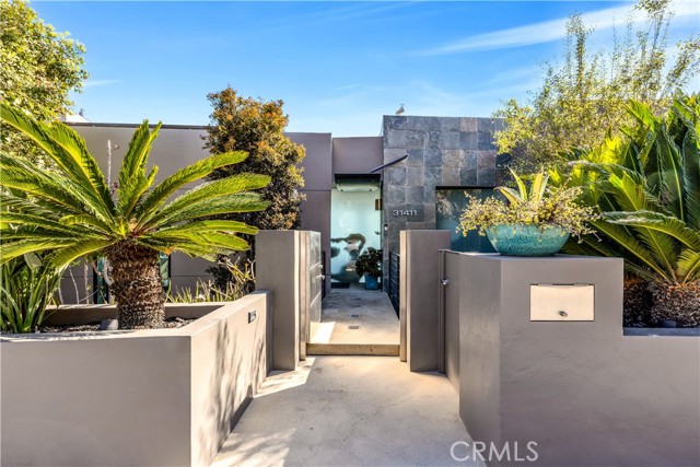 Detail Gallery Image 5 of 61 For 31411 Ceanothus Dr, Laguna Beach,  CA 92651 - 3 Beds | 2/1 Baths