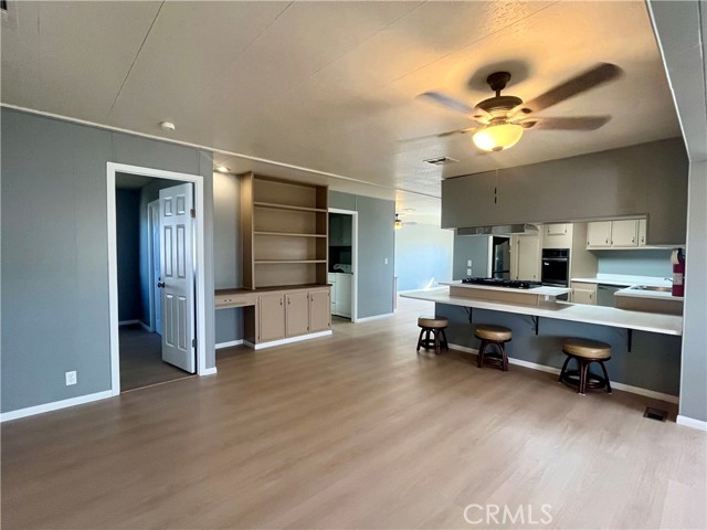 Detail Gallery Image 6 of 10 For 10333 Overland, Cherry Valley,  CA 92223 - 2 Beds | 2 Baths