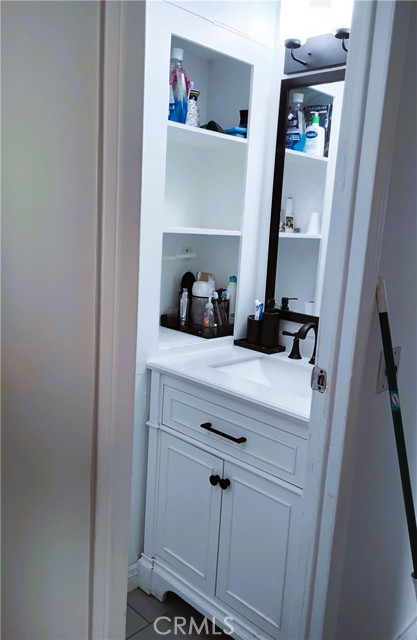 MLS #SR25261596 image #8