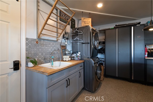 Detail Gallery Image 43 of 51 For 15551 Aulnay Ln, Huntington Beach,  CA 92647 - 3 Beds | 2 Baths