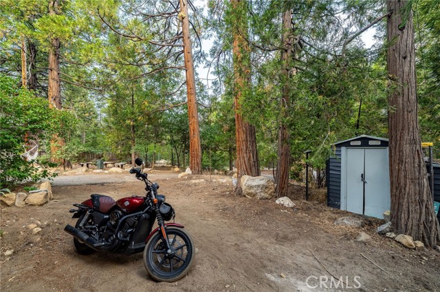 Detail Gallery Image 9 of 71 For 54105 S Circle Dr, Idyllwild,  CA 92549 - – Beds | – Baths