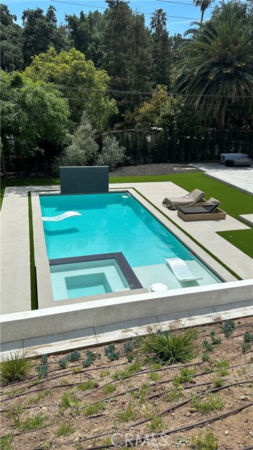 1400 E Palm Street, Altadena CA: https://media.crmls.org/medias/3119b674-9c55-4134-b3cb-05ac2e2c8544.jpg