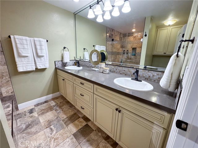 Detail Gallery Image 25 of 40 For 575 Esplanade #102,  Redondo Beach,  CA 90277 - 3 Beds | 2 Baths