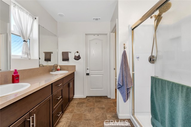 Detail Gallery Image 28 of 40 For 4209 Candle Ct, Merced,  CA 95348 - 5 Beds | 2/1 Baths