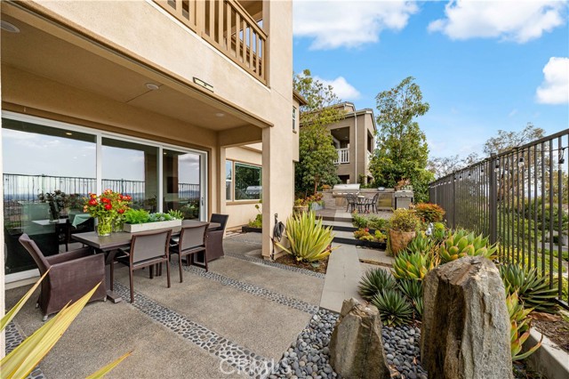 Detail Gallery Image 21 of 58 For 545 Serrano Summit Dr, Lake Forest,  CA 92630 - 5 Beds | 4 Baths