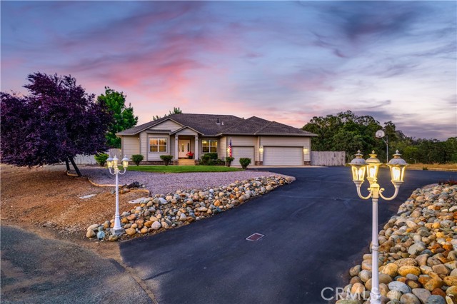 Detail Gallery Image 3 of 73 For 650 Oak Park Way, Lakeport,  CA 95453 - 4 Beds | 2/1 Baths