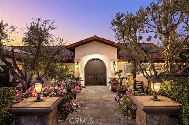 Detail Gallery Image 2 of 30 For 449 Avenida Crespi, San Clemente,  CA 92672 - 4 Beds | 2/1 Baths
