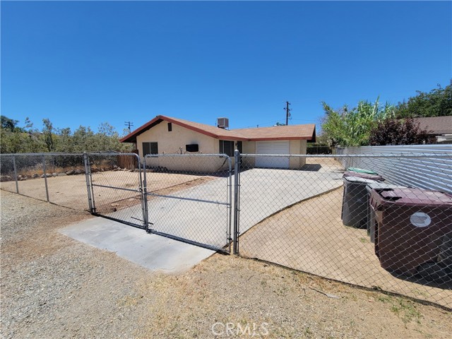 Detail Gallery Image 32 of 34 For 7100 Cholla Ave, Yucca Valley,  CA 92284 - 2 Beds | 1 Baths