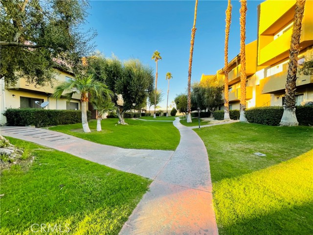 Image 13 for 32200 Cathedral Canyon DR #71