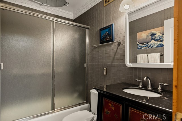 Detail Gallery Image 27 of 50 For 971 Grass Valley, Lake Arrowhead,  CA 92352 - 3 Beds | 4 Baths