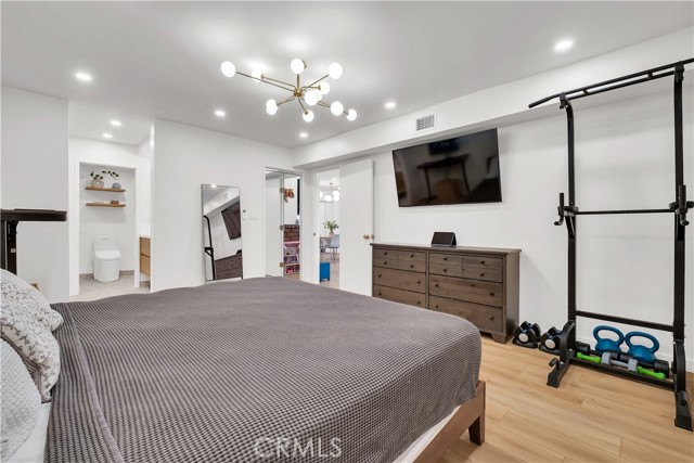 Detail Gallery Image 25 of 42 For 745 Main, El Segundo,  CA 90245 - 2 Beds | 2 Baths