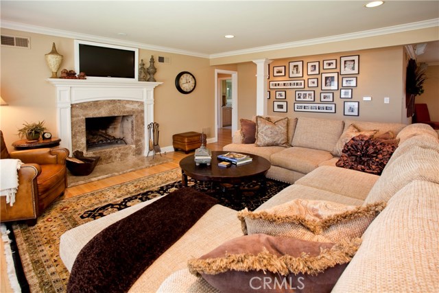 1521 Espinosa Circle, Palos Verdes Estates, California 90274, 3 Bedrooms Bedrooms, ,2 BathroomsBathrooms,Residential,Sold,Espinosa,PV17020430