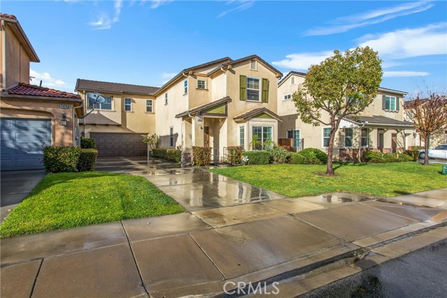 Detail Gallery Image 2 of 23 For 2618 W via San Carlos, San Bernardino,  CA 92410 - 4 Beds | 2/1 Baths