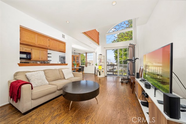 2677 Centinela Avenue Unit 204, Santa Monica CA 90405