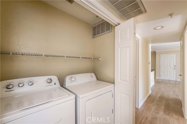 Detail Gallery Image 20 of 25 For 1020 La Terraza Cir #207,  Corona,  CA 92879 - 2 Beds | 2 Baths