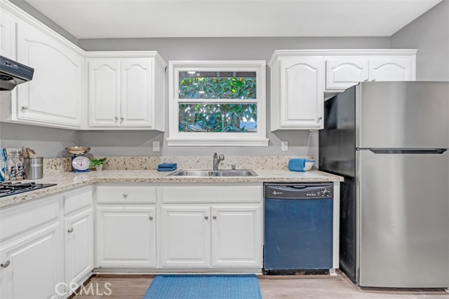 Detail Gallery Image 9 of 19 For 13621 Arcturus Ave, Gardena,  CA 90249 - 3 Beds | 2 Baths