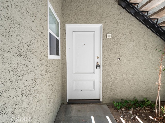 Detail Gallery Image 4 of 28 For 27644 Susan Beth Way #F,  Saugus,  CA 91350 - 2 Beds | 1 Baths