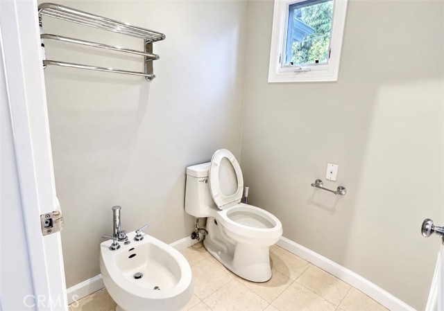 16972 Oak View Drive photo 8