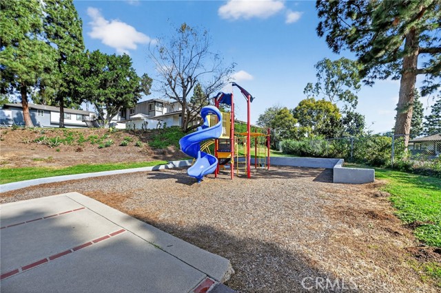 Detail Gallery Image 45 of 45 For 20362 #10 Flower Gate, Yorba Linda,  CA 92886 - 3 Beds | 2/1 Baths