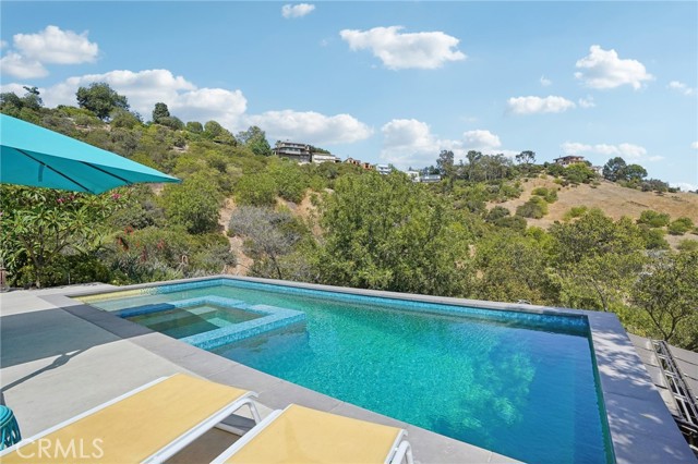 3640 Roseview Avenue, Los Angeles CA: https://media.crmls.org/medias/31251392-b131-4eda-91a6-071b0b20f340.jpg