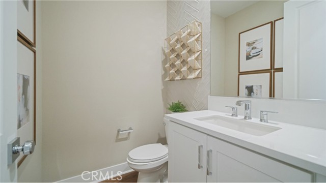 Detail Gallery Image 11 of 35 For 24228 Calle Oruga, Valencia,  CA 91354 - 4 Beds | 3/1 Baths