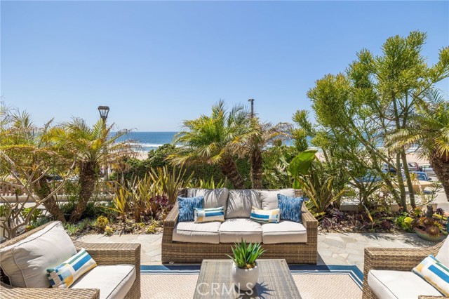 4308 The Strand, Manhattan Beach, California 90266, ,Residential Income,For Sale,The Strand,SB25011113