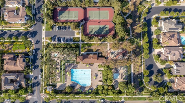 22 Modesto, Irvine CA: https://media.crmls.org/medias/312669fa-044a-42c7-870b-515ae9243466.jpg