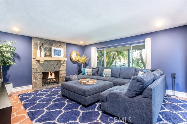 2718 N Wright Street, Santa Ana CA: https://media.crmls.org/medias/3126b177-1758-46e6-b08b-b99377281949.jpg