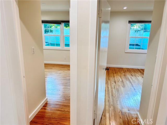 8541 Belmar Avenue, Northridge CA: https://media.crmls.org/medias/3126d2a3-7c77-4cd2-a752-df46c302253a.jpg
