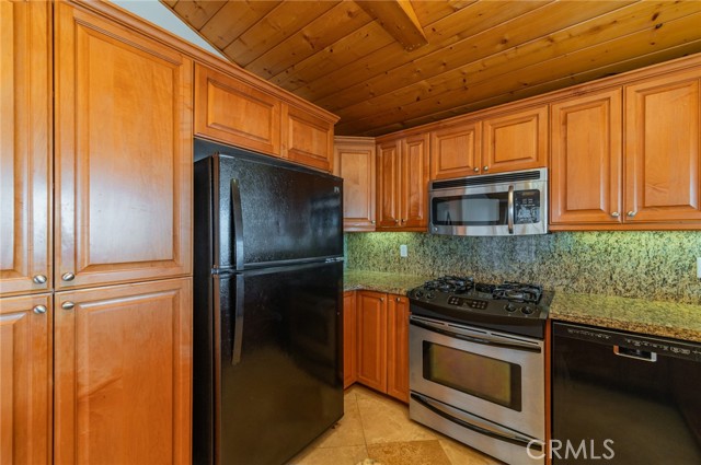 Detail Gallery Image 8 of 37 For 2007 S Coast Hwy Unit B, Laguna Beach,  CA 92651 - 1 Beds | 1 Baths