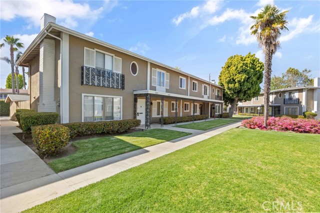 Detail Gallery Image 1 of 1 For 3190 Chemin De Fer Way, Costa Mesa,  CA 92626 - 3 Beds | 2 Baths