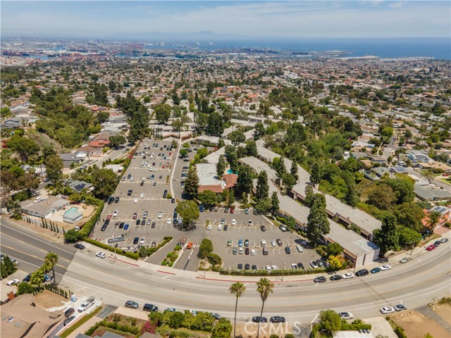 372 S Miraleste Drive, San Pedro CA: https://media.crmls.org/medias/3127fa0e-bf6d-4b8a-b02c-1d6af3cfe8d4.jpg