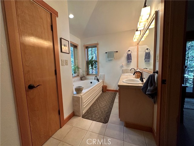 Detail Gallery Image 30 of 54 For 2101 Davis Place Rd, Mount Shasta,  CA 96067 - 4 Beds | 2/1 Baths