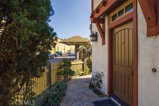 Detail Gallery Image 23 of 28 For 2500 Bungalow Pl #89,  Corona Del Mar,  CA 92625 - 2 Beds | 2/1 Baths