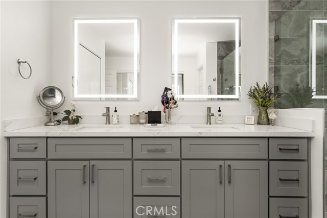 8009 E Eucalyptus Trail, Orange CA: https://media.crmls.org/medias/31289d46-32c9-4153-978f-41a992f70c21.jpg