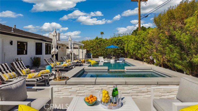 Detail Gallery Image 6 of 40 For 2004 Nicola, Palm Springs,  CA 92262 - 4 Beds | 2 Baths