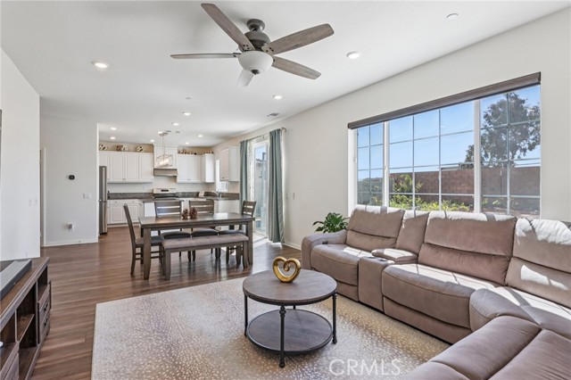 Detail Gallery Image 2 of 28 For 18811 Nanza St, Riverside,  CA 92508 - 4 Beds | 3 Baths