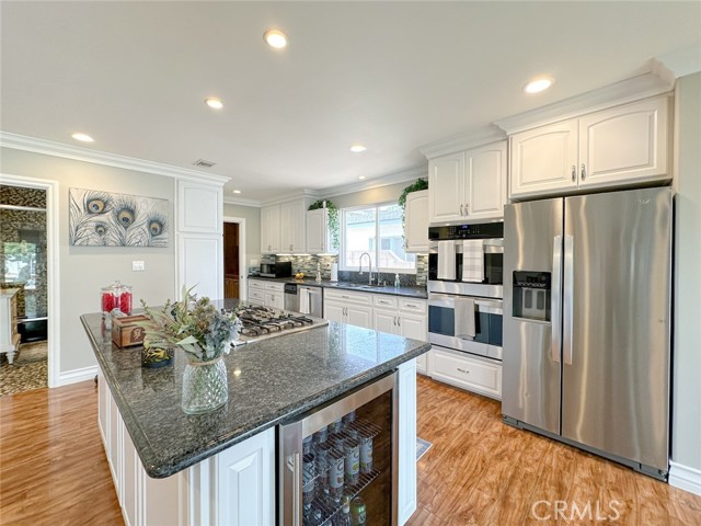 Detail Gallery Image 15 of 52 For 22631 Kathryn Ave, Torrance,  CA 90505 - 4 Beds | 2 Baths