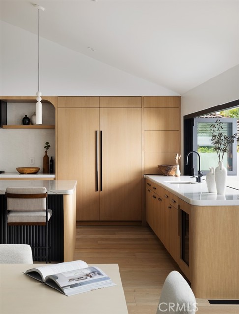 Detail Gallery Image 13 of 72 For 919 Sandcastle R, Corona Del Mar,  CA 92625 - 5 Beds | 4 Baths